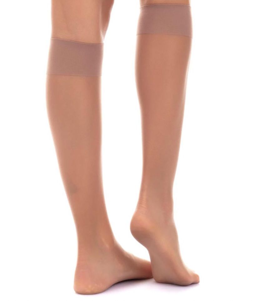 MEDIA PANTALON (20 DENIER)